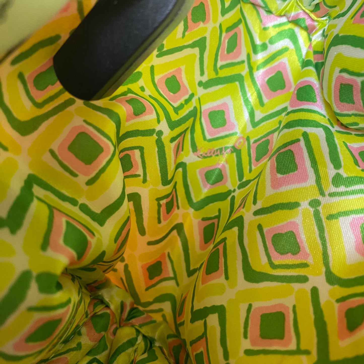 Makeup Bag Designer By Lilly Pulitzer, Size: Small