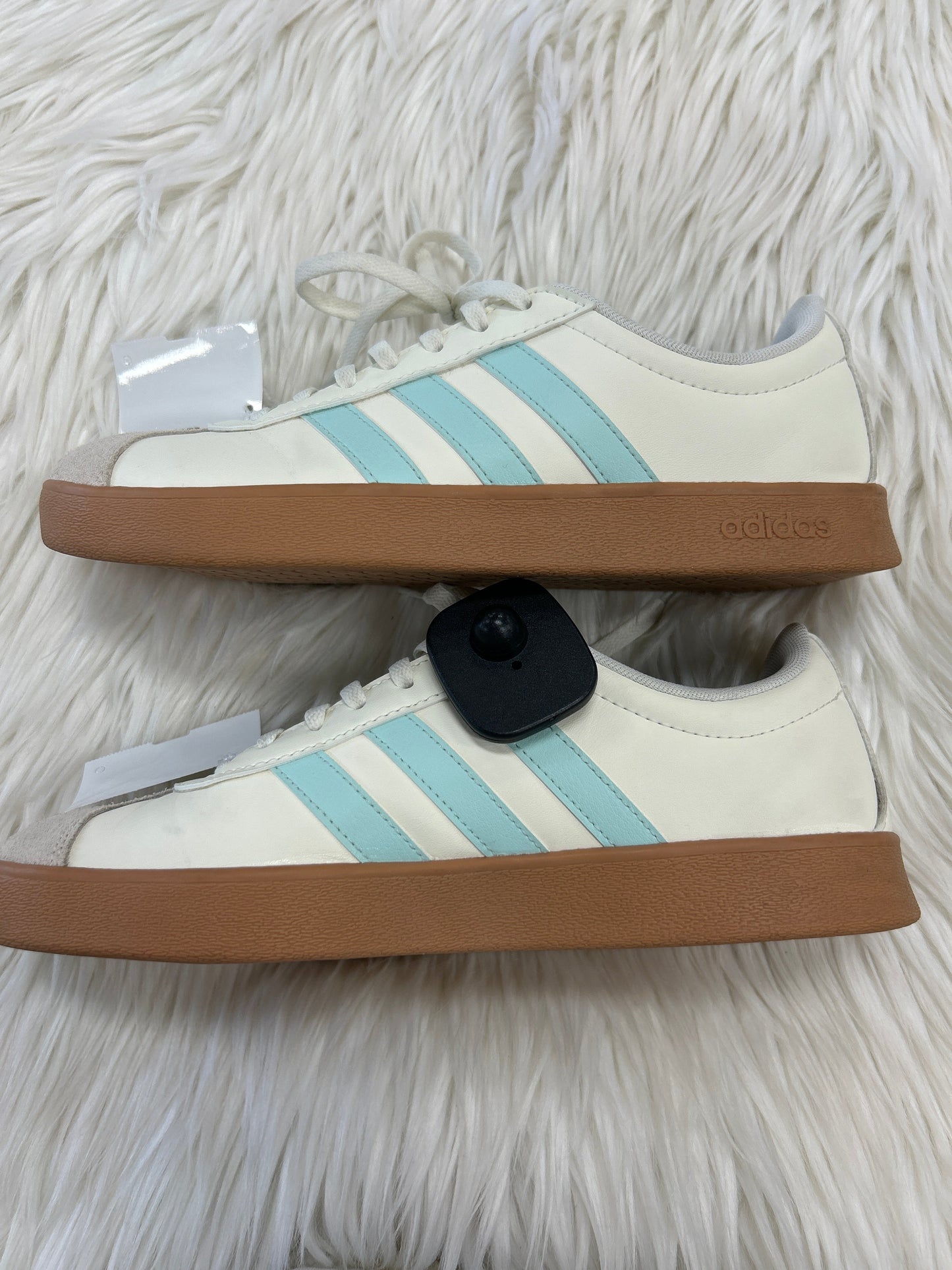 Shoes Sneakers By Adidas In Blue & Cream, Size:8