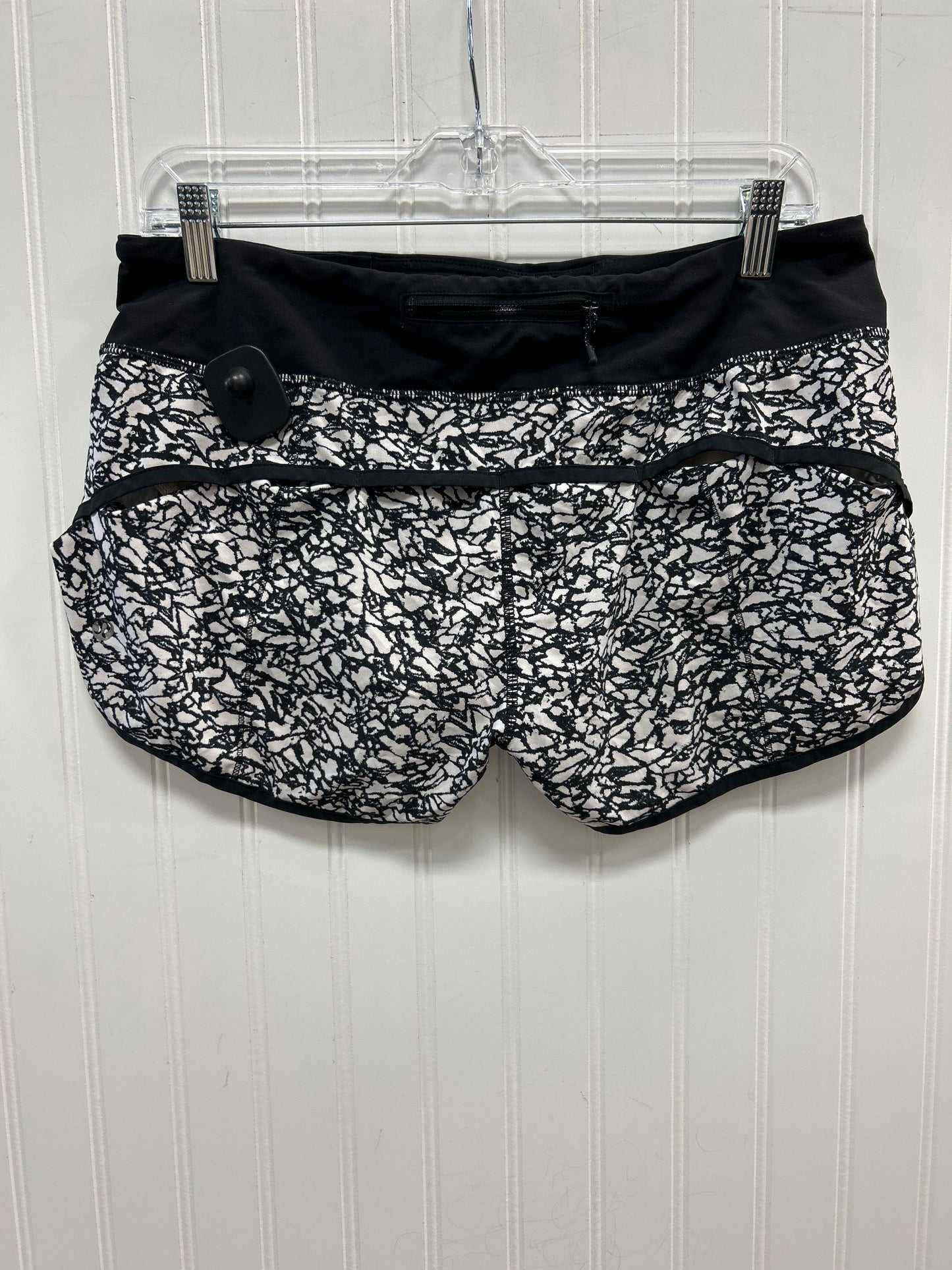 Athletic Shorts By Lululemon In Black & White, Size:8