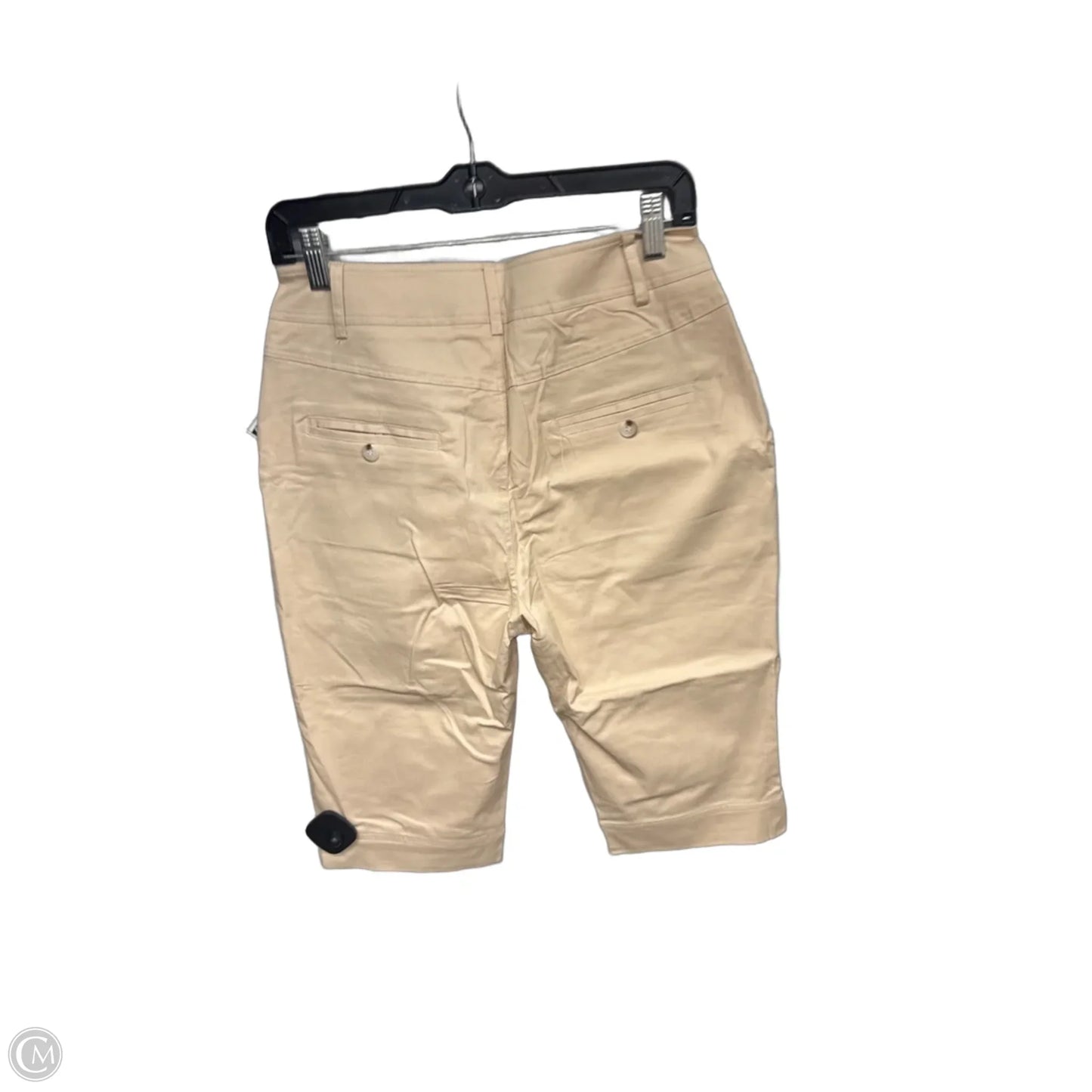 Shorts By Clothes Mentor In Beige, Size: M