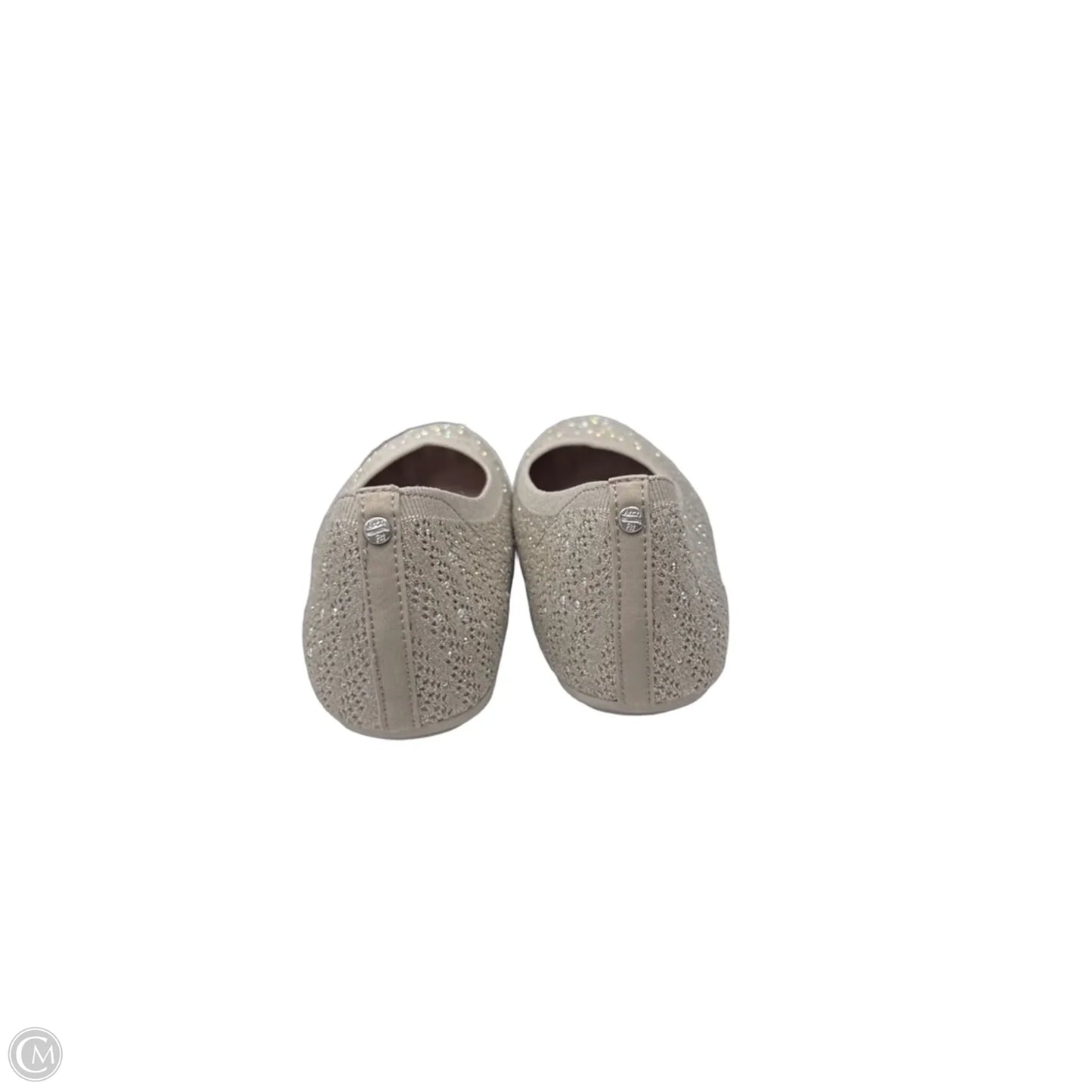 Shoes Flats By Skechers In Silver, Size: 8.5