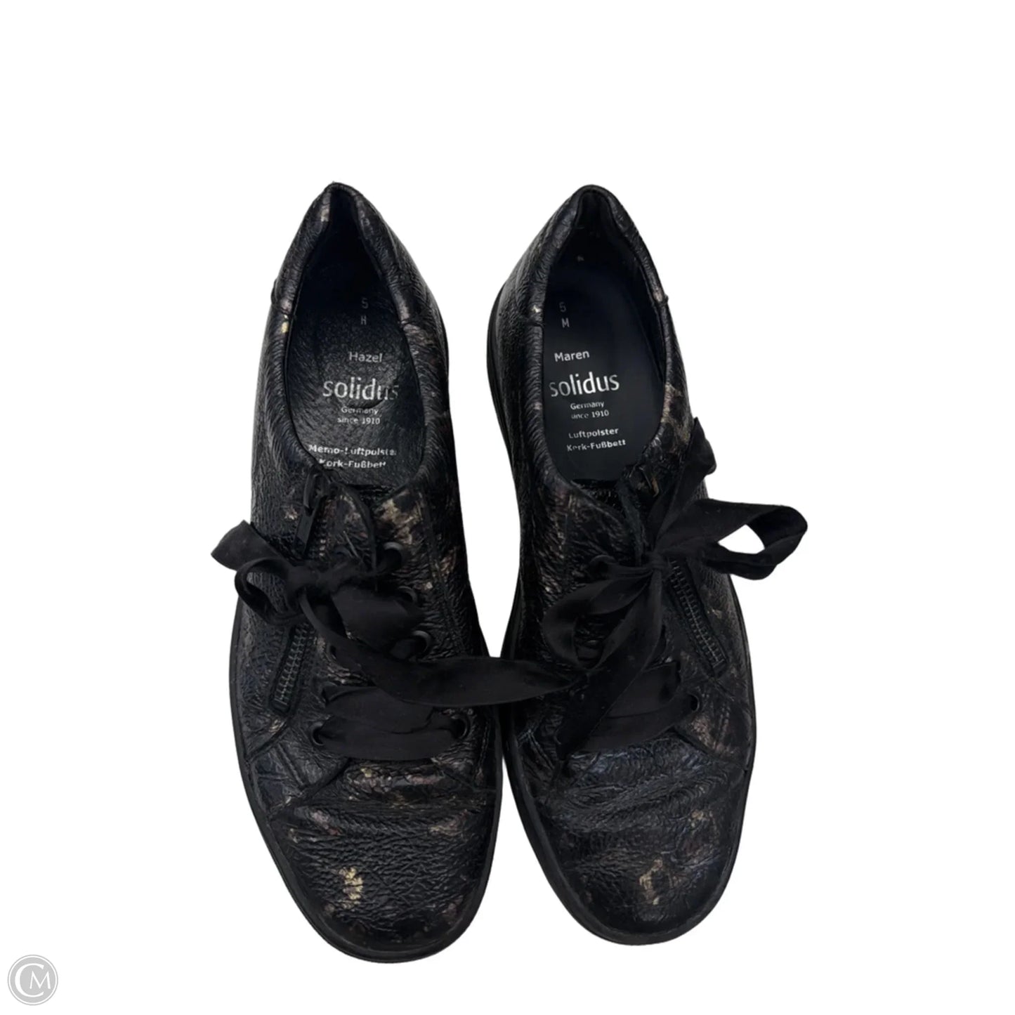 Shoes Sneakers By Clothes Mentor In Black, Size: 6.5