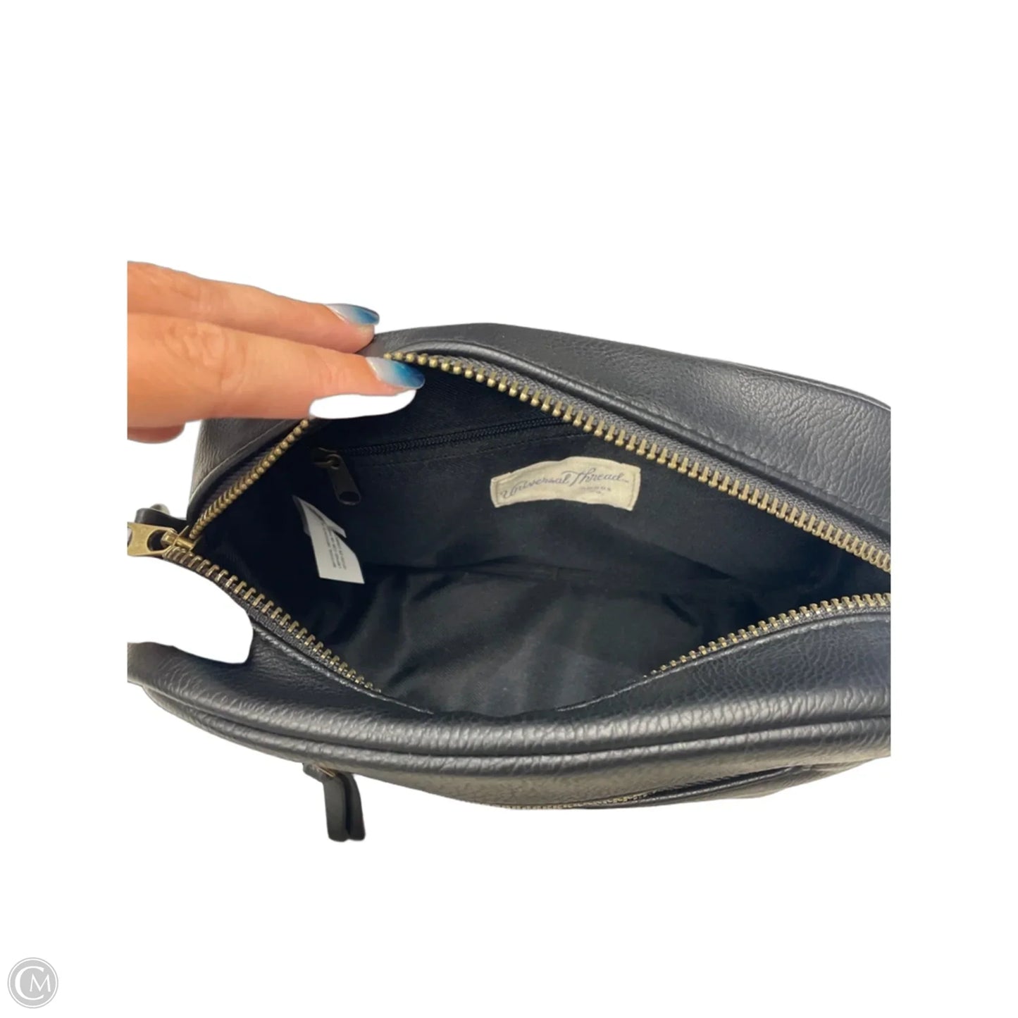 Crossbody By Universal Thread, Size: Small