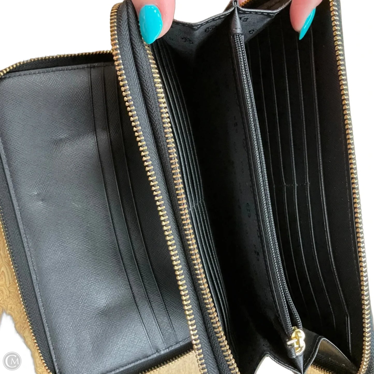 Clutch Designer By Tory Burch, Size: Medium