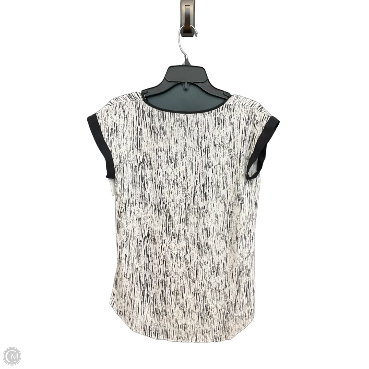 Top Sleeveless By Express In Black & White, Size: Xs