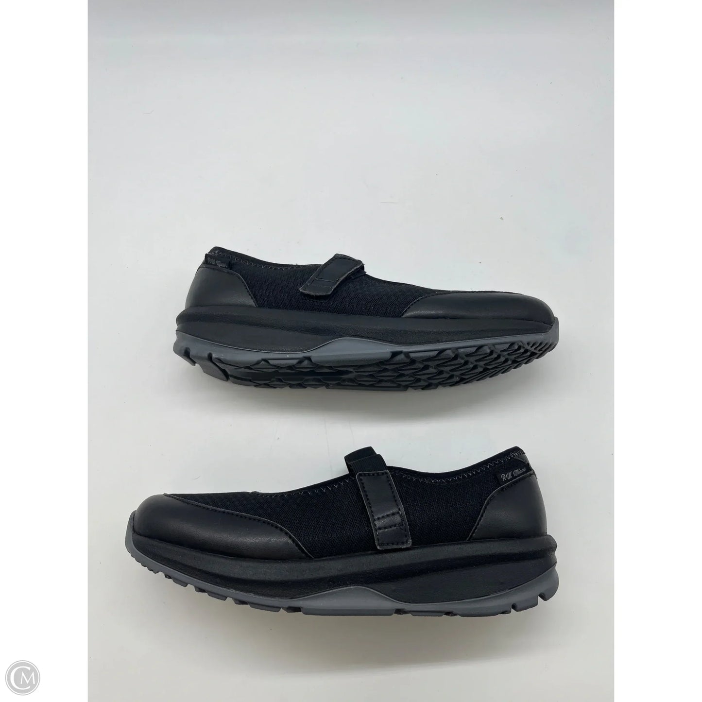 Shoes Athletic By Clothes Mentor In Black, Size: 8