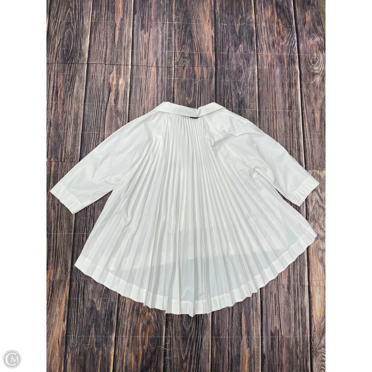 Top Long Sleeve By Athleta In White, Size: Xl