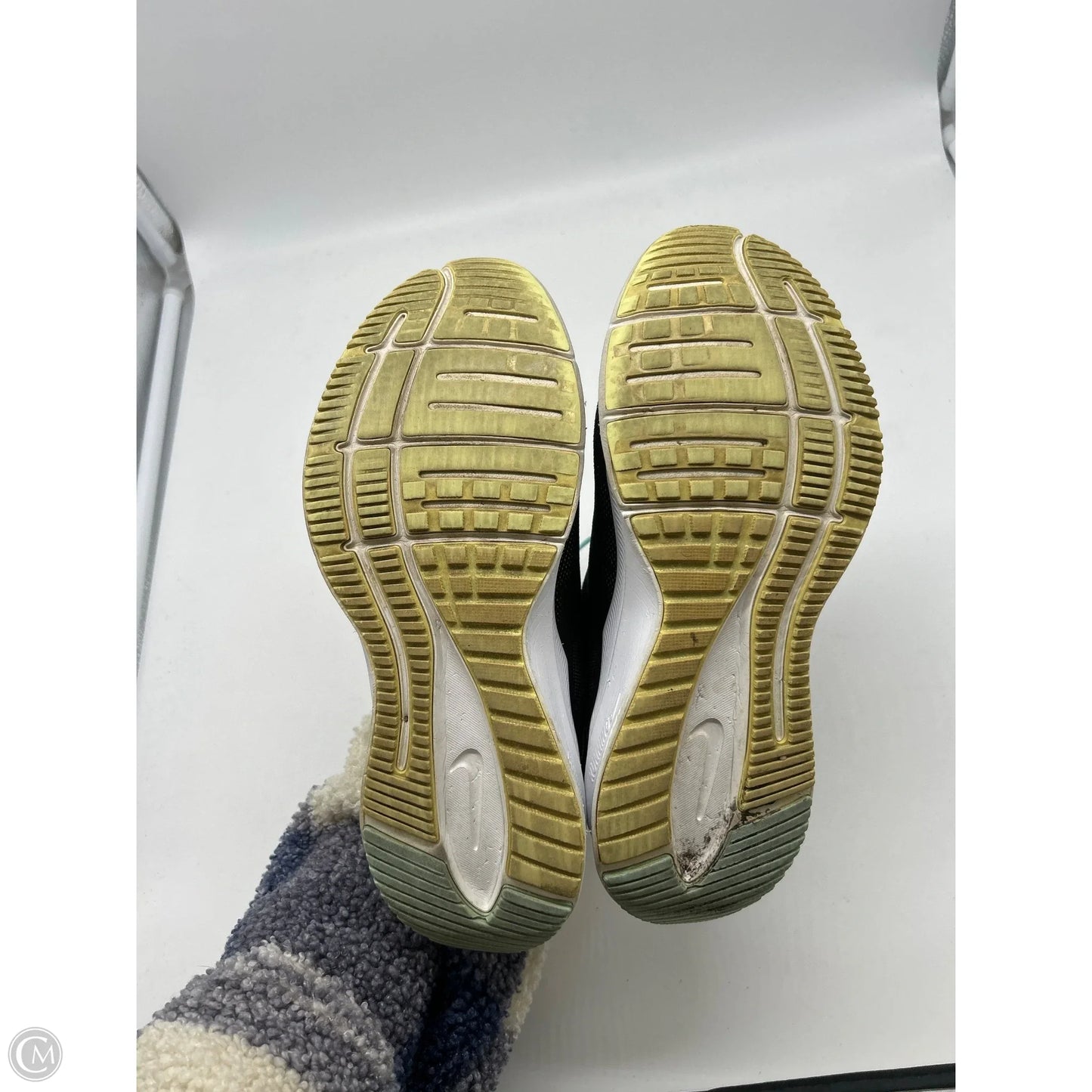 Shoes Athletic By Nike In Black, Size: 7