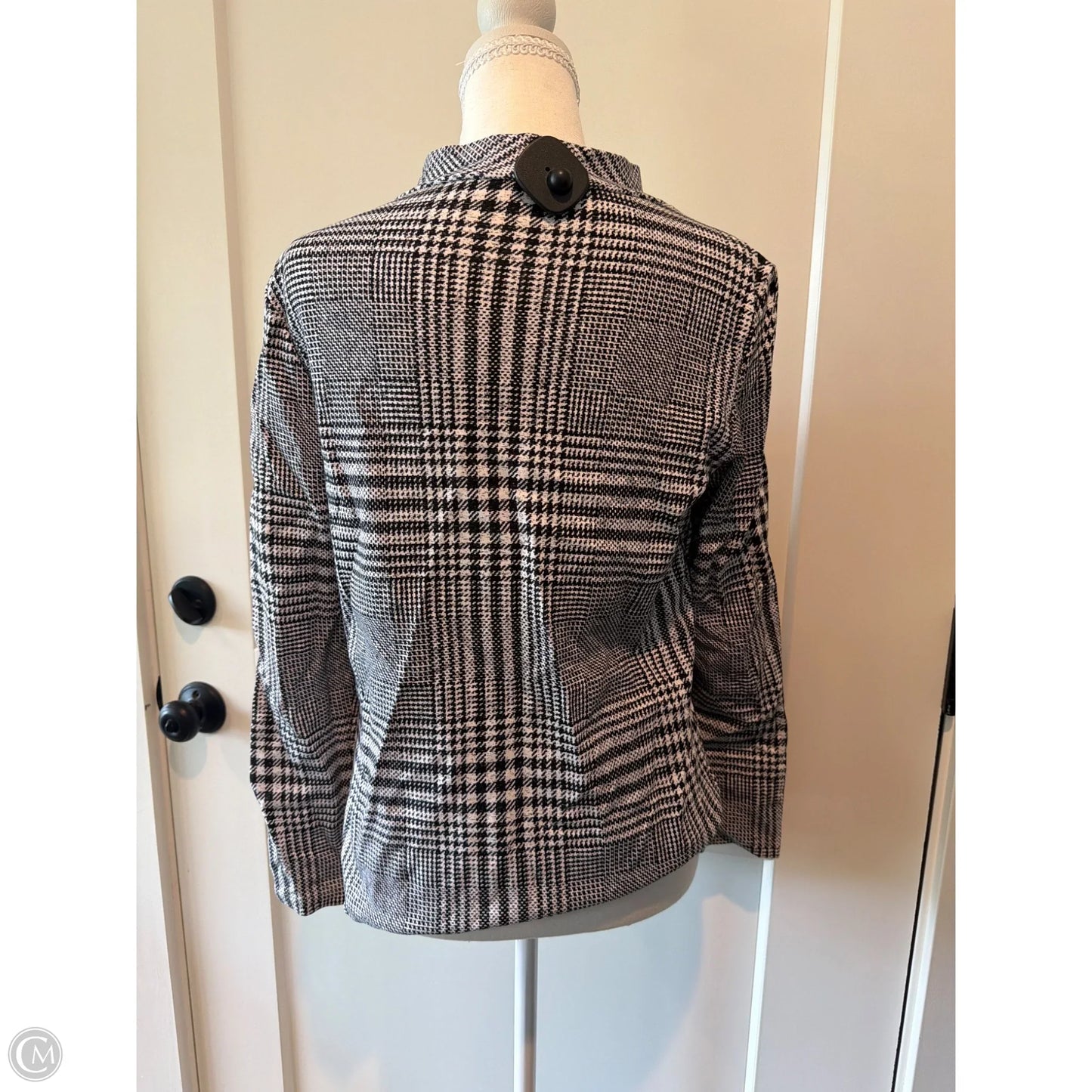 Top Long Sleeve By J Mclaughlin In Plaid Pattern, Size: S