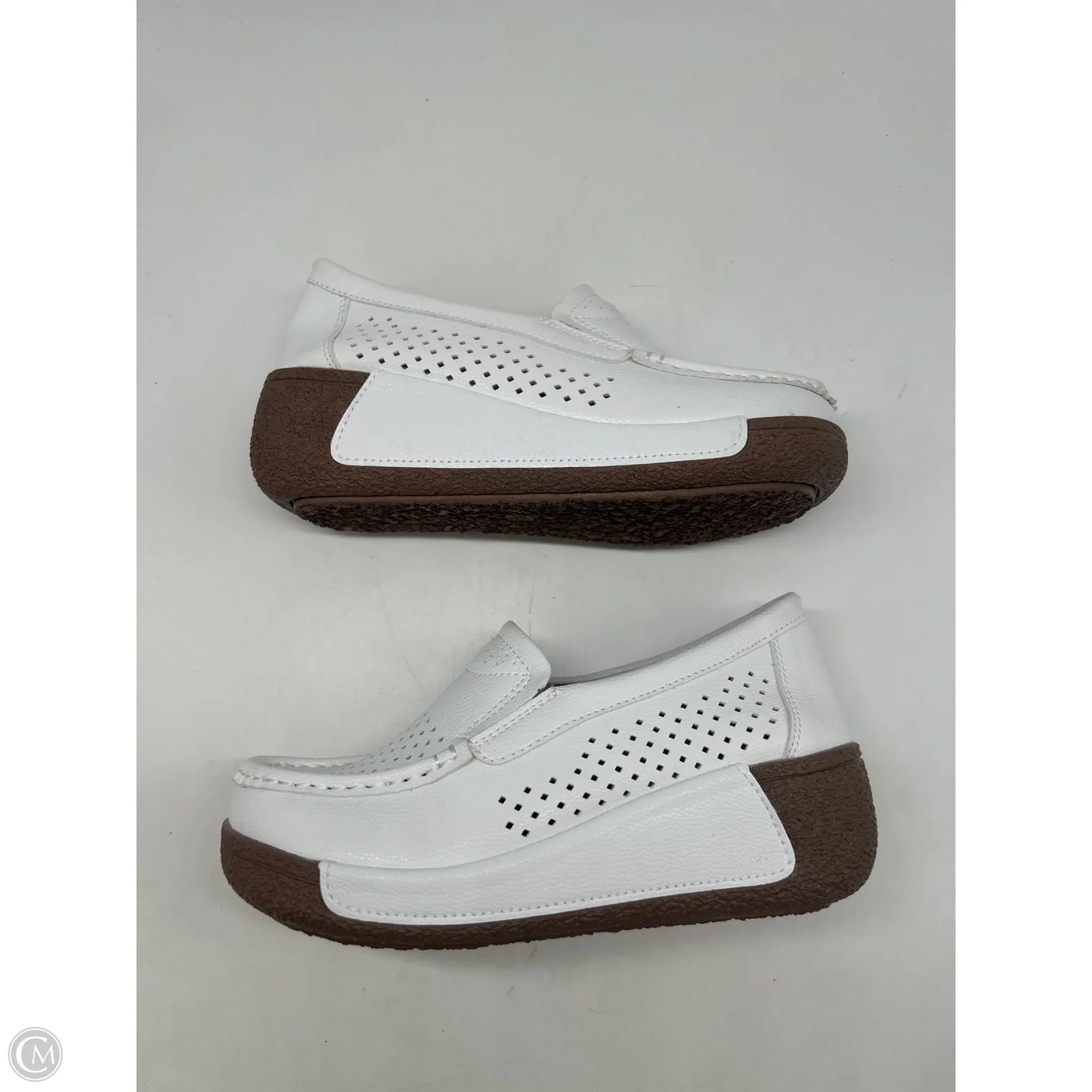 Shoes Heels Wedge By Clothes Mentor In White, Size: 6