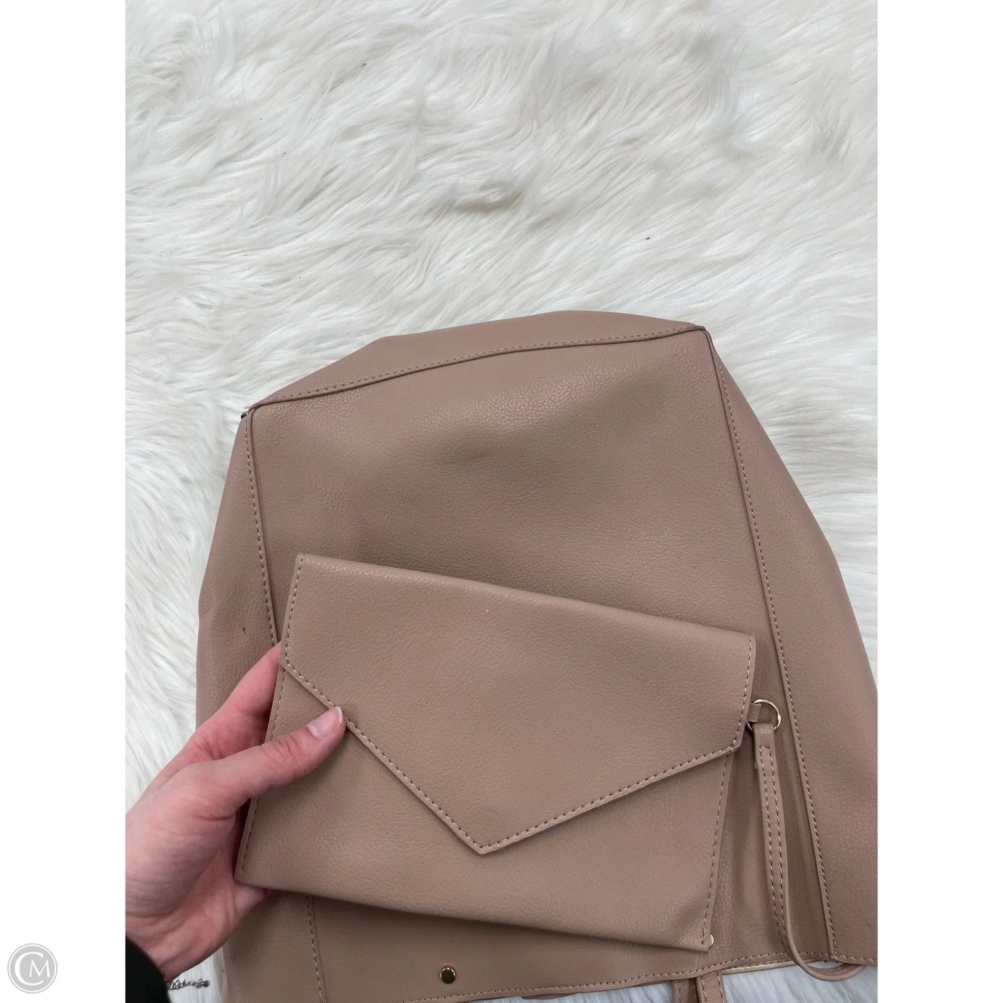 Handbag By Clothes Mentor, Size: Medium