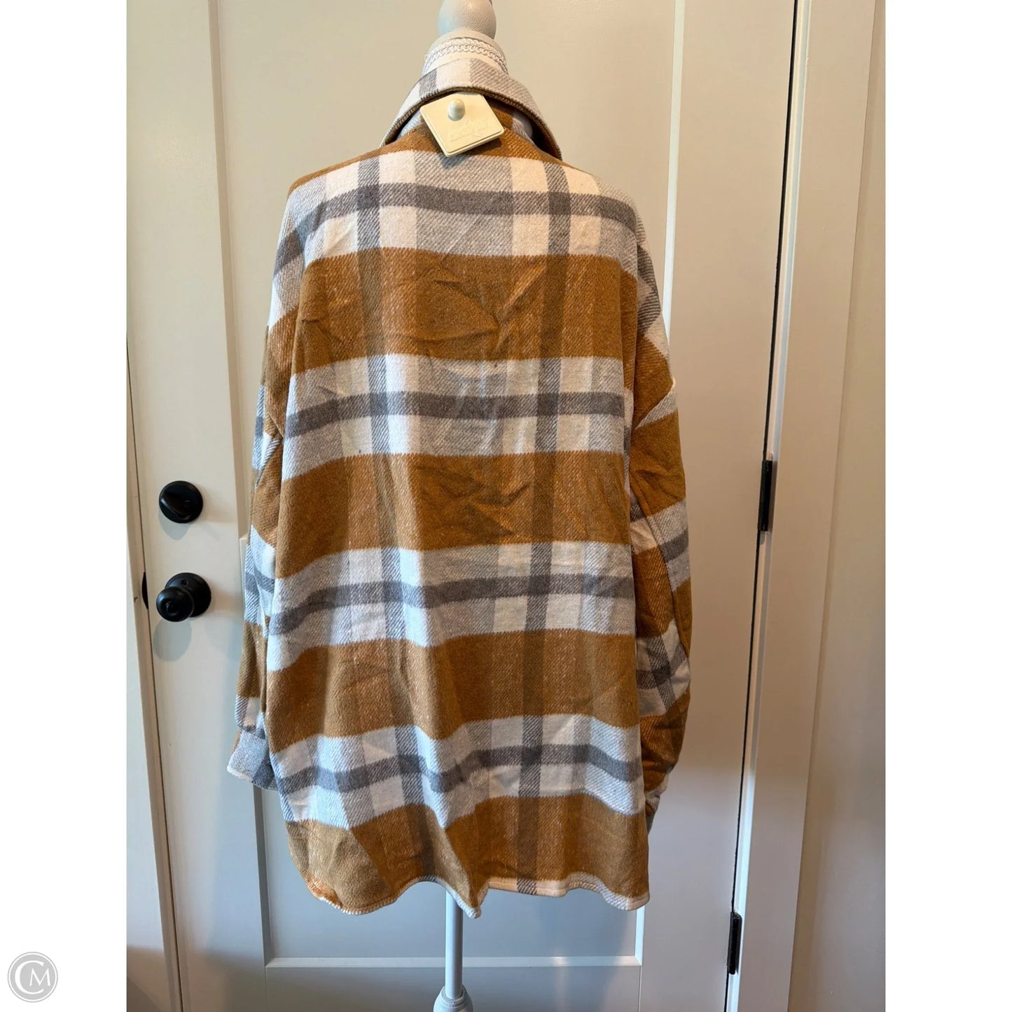 Jacket Shirt By Clothes Mentor In Tan, Size: 3x