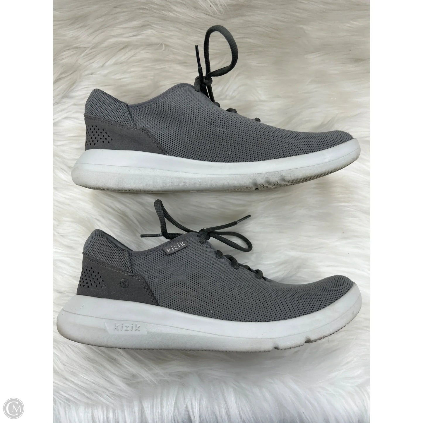 Shoes Athletic By Cmc In Grey, Size: 9
