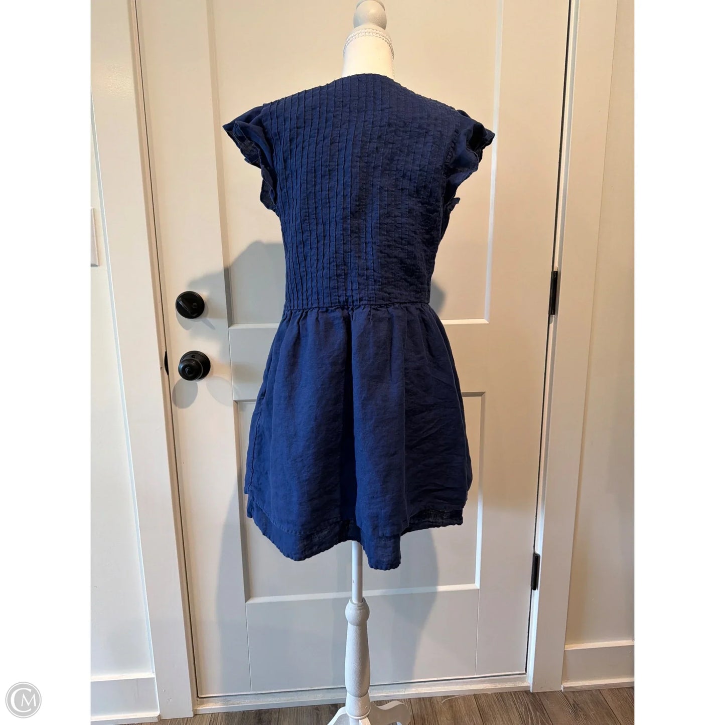 Dress Casual Short By Vineyard Vines In Blue, Size: M
