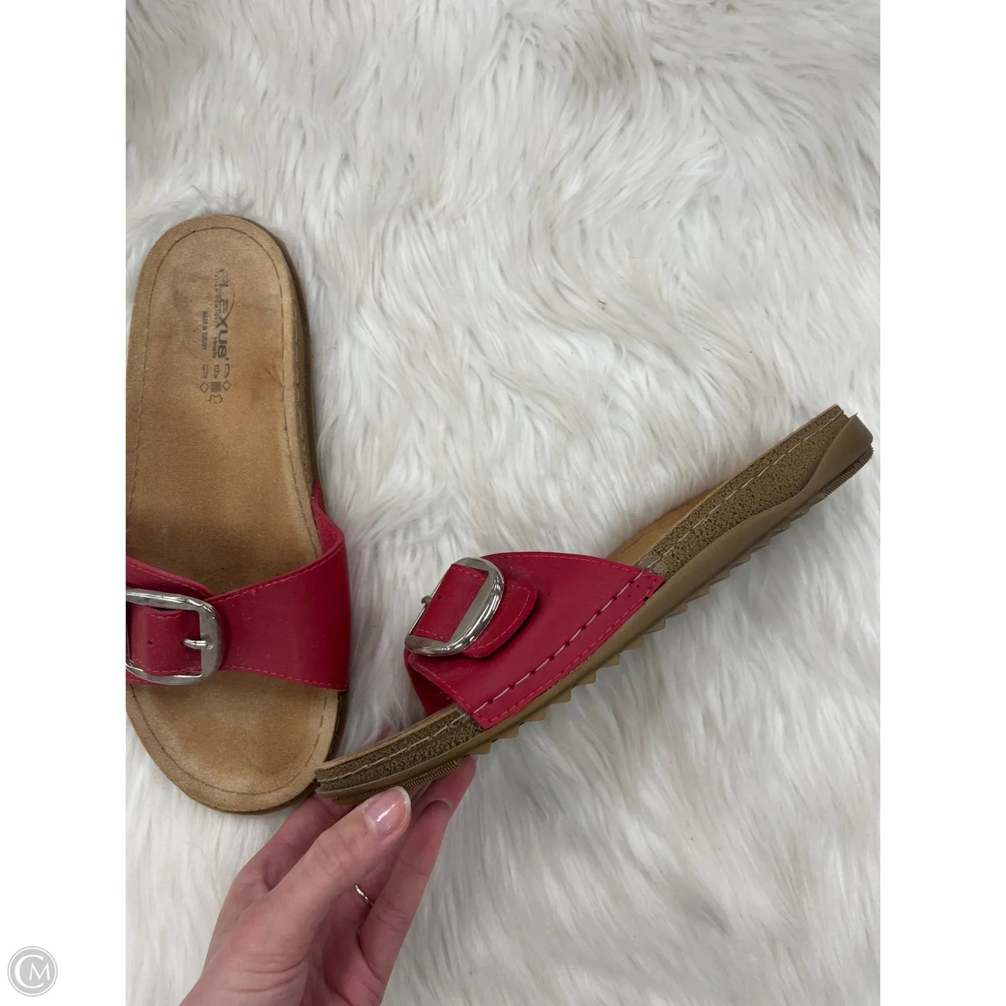 Sandals Flats By Clothes Mentor In Red, Size: 11.5