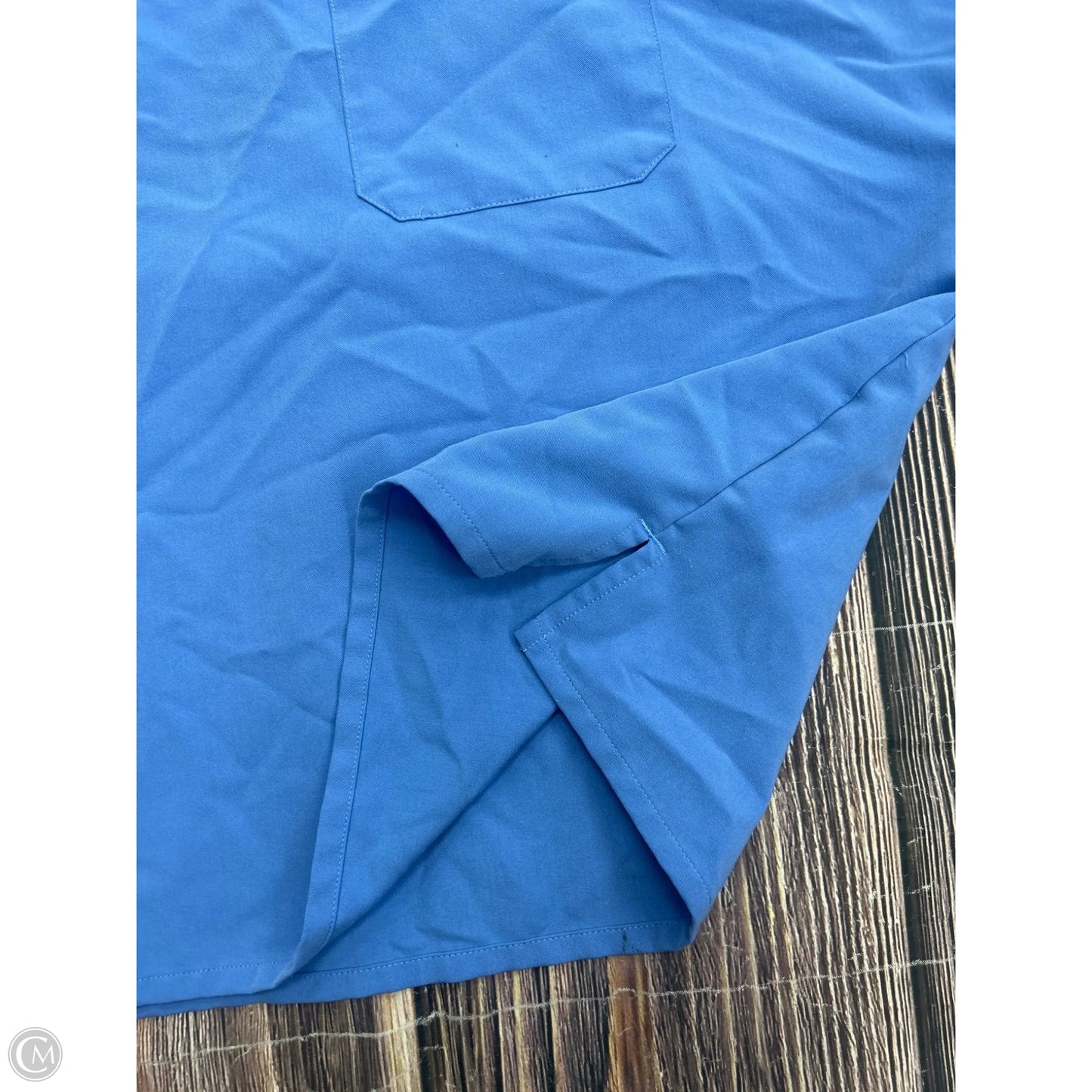 Top Short Sleeve By Clothes Mentor In Blue, Size: M