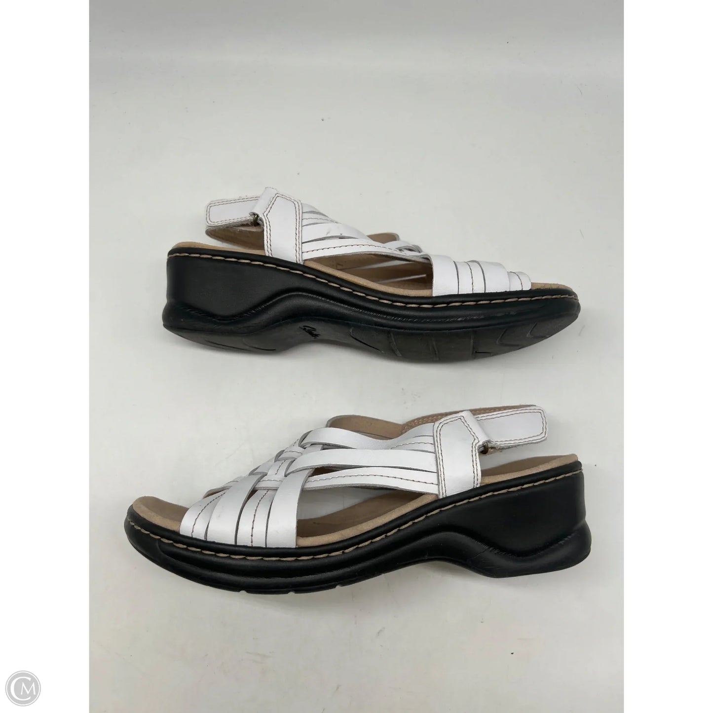 Sandals Flats By Clarks In White, Size: 10
