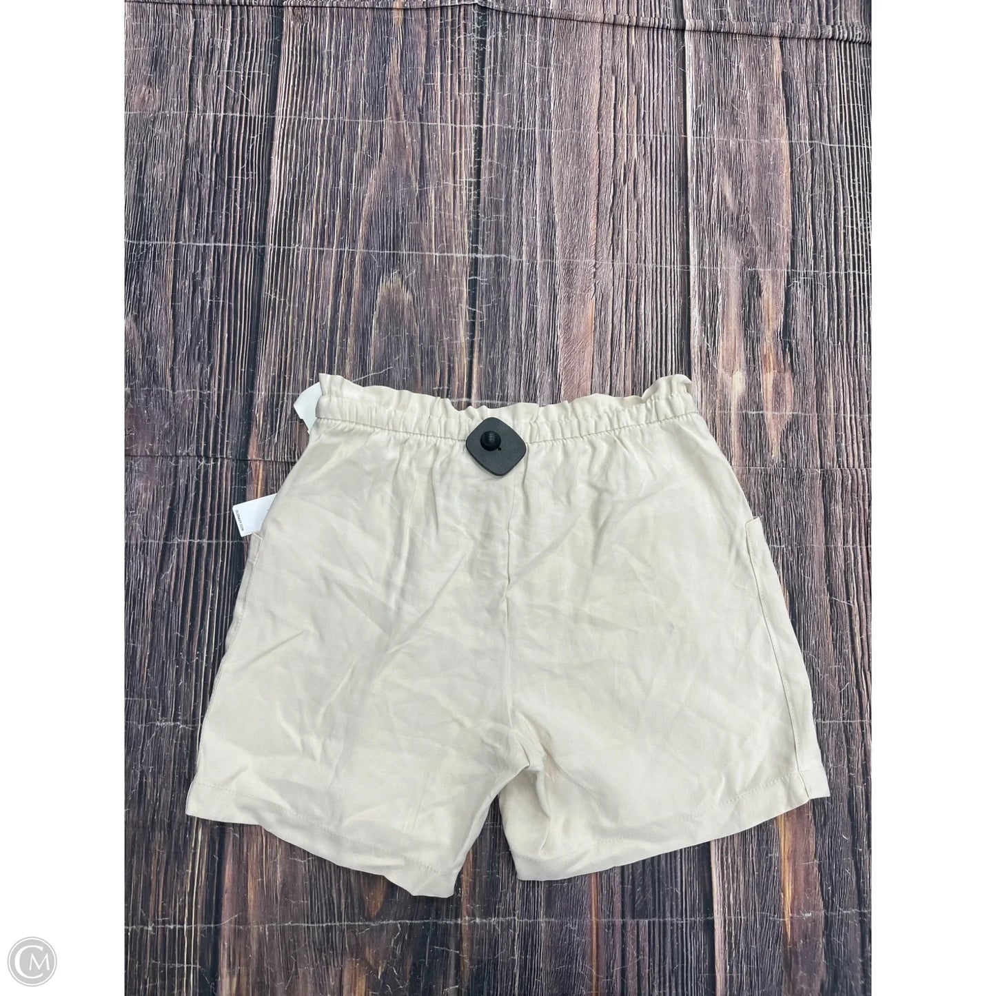 Shorts By Old Navy In Tan, Size: Xs