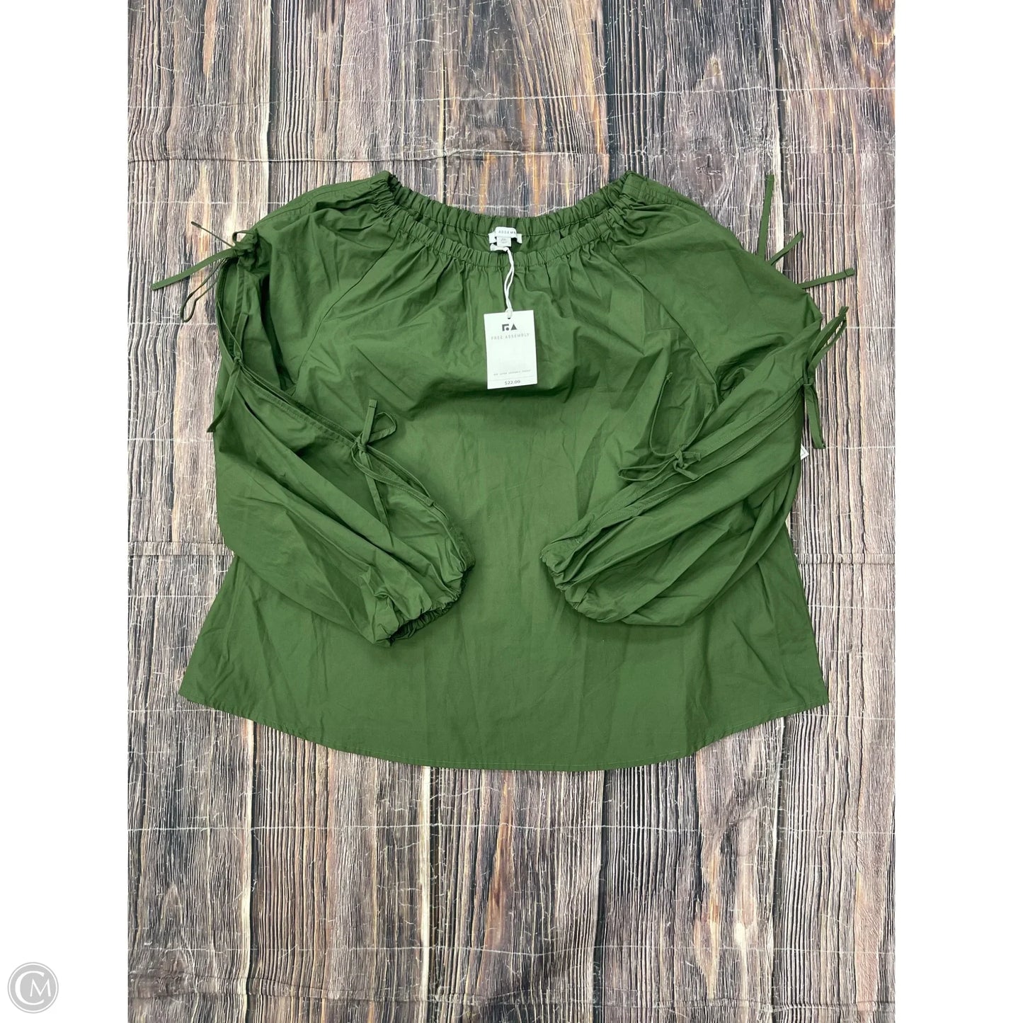 Top Long Sleeve By Free Assembly In Green, Size: 1x