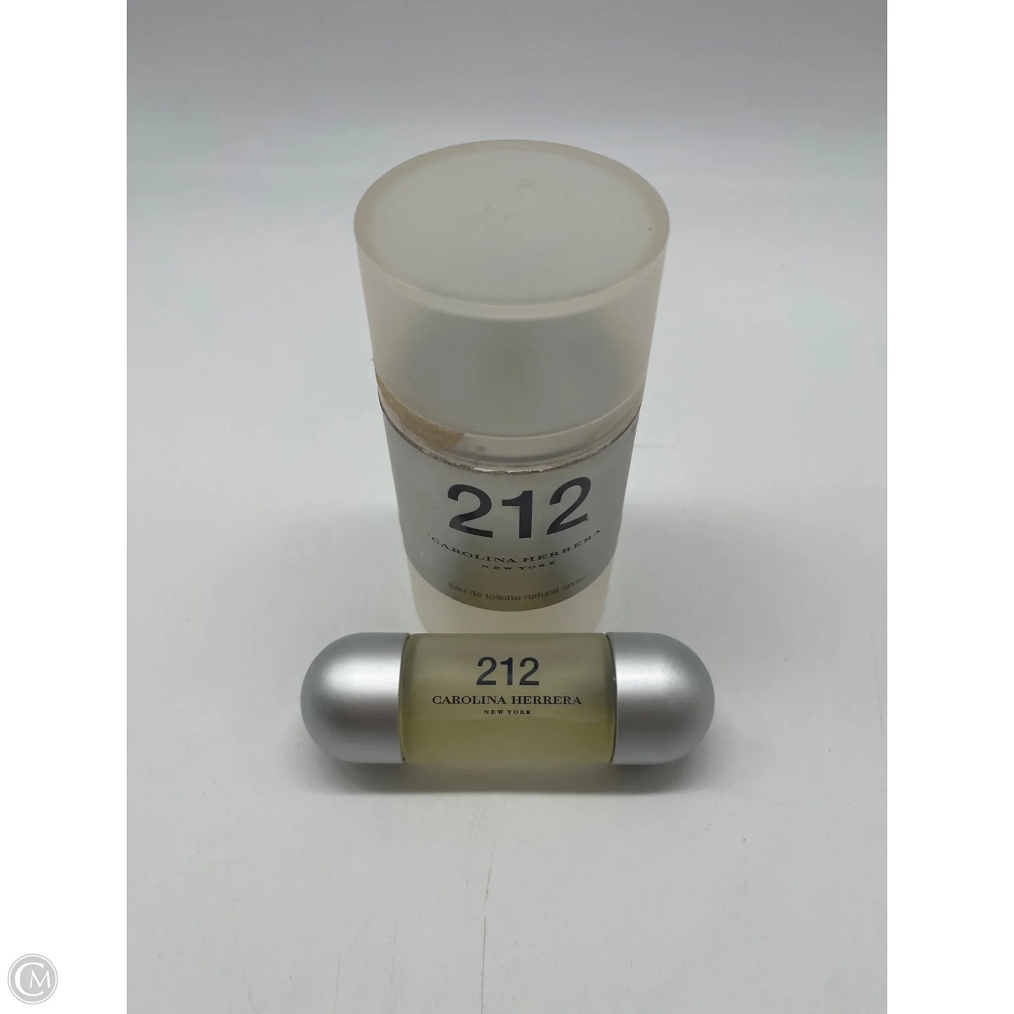 Fragrance Designer By Carolina Herrera, Size: Small