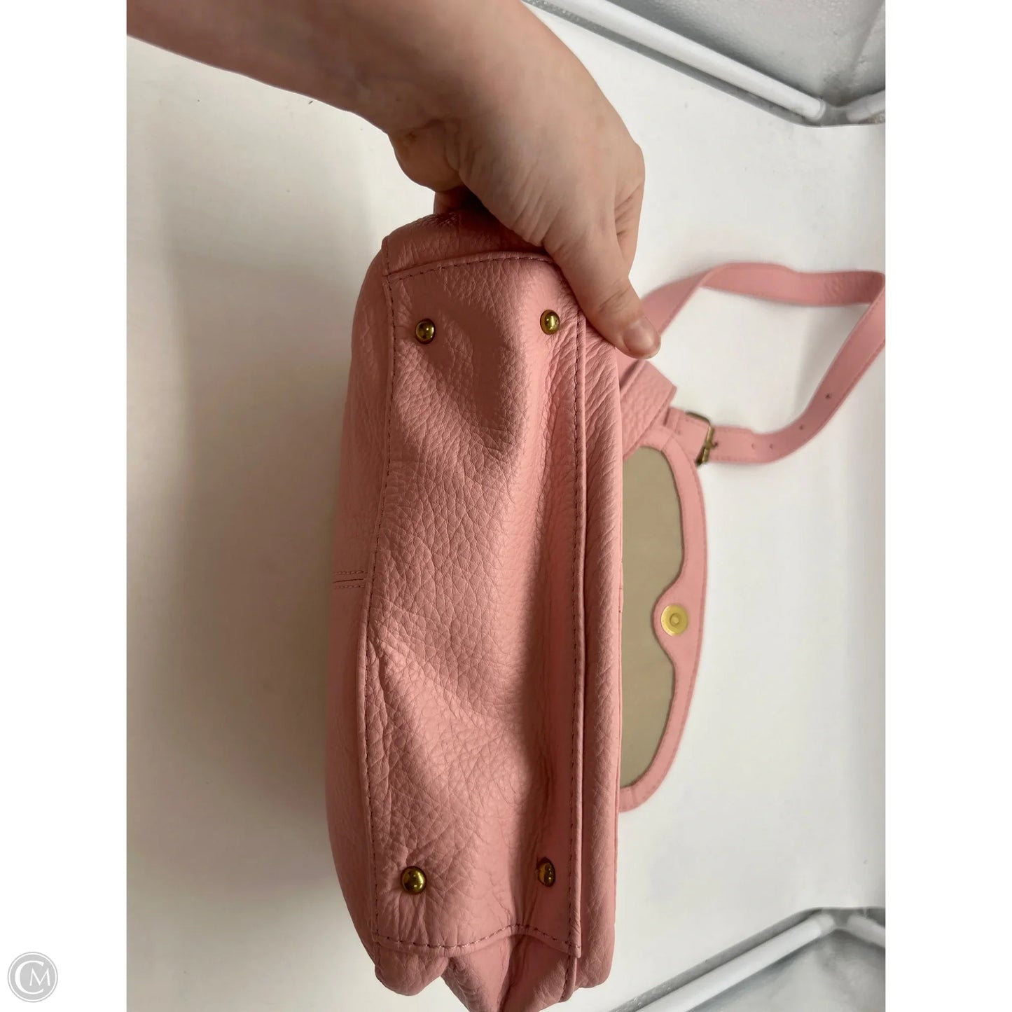 Handbag By Clothes Mentor, Size: Medium