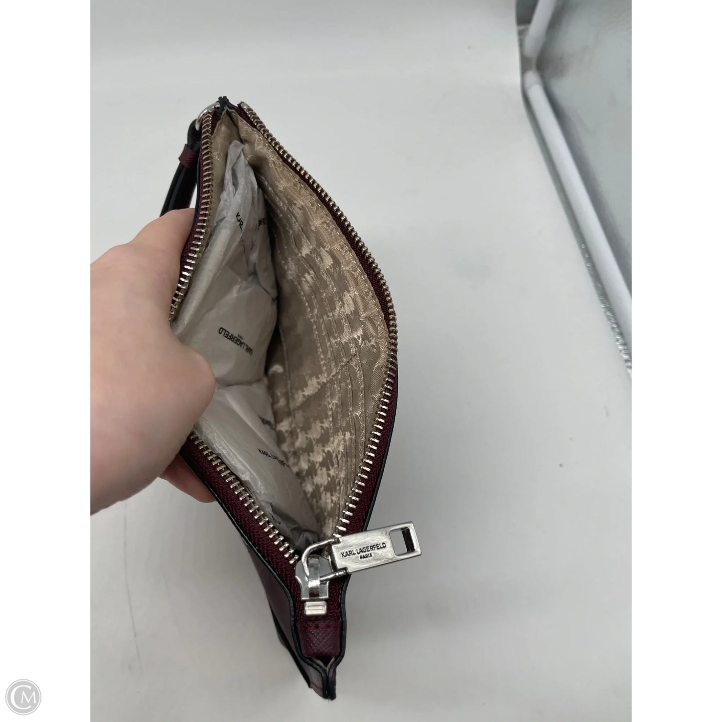 Wristlet Designer By Karl Lagerfeld, Size: Large