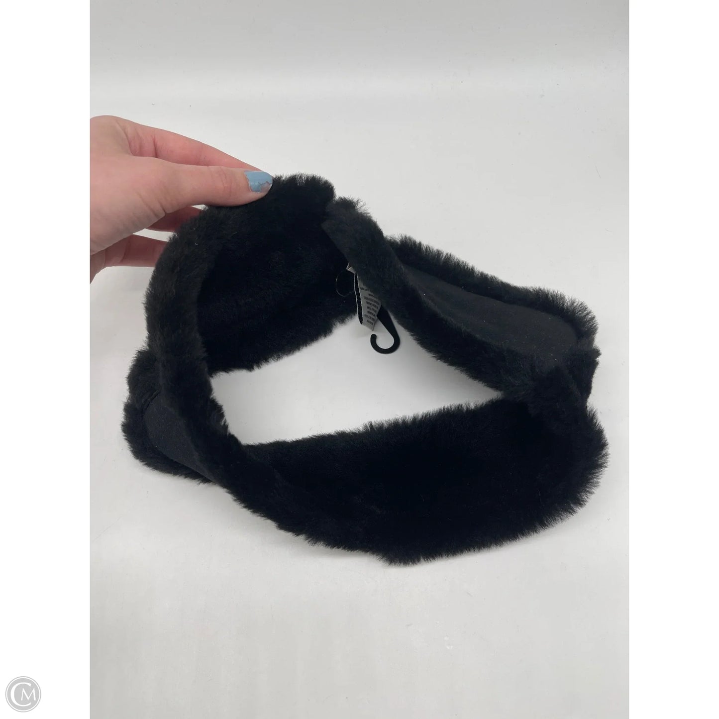 Accessory Designer Tag By Ugg