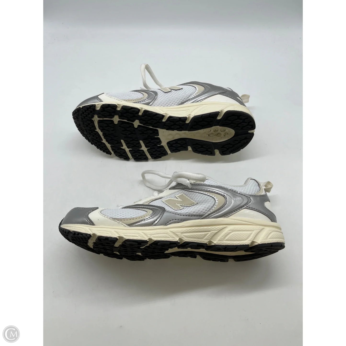 Shoes Athletic By New Balance In White, Size: 8