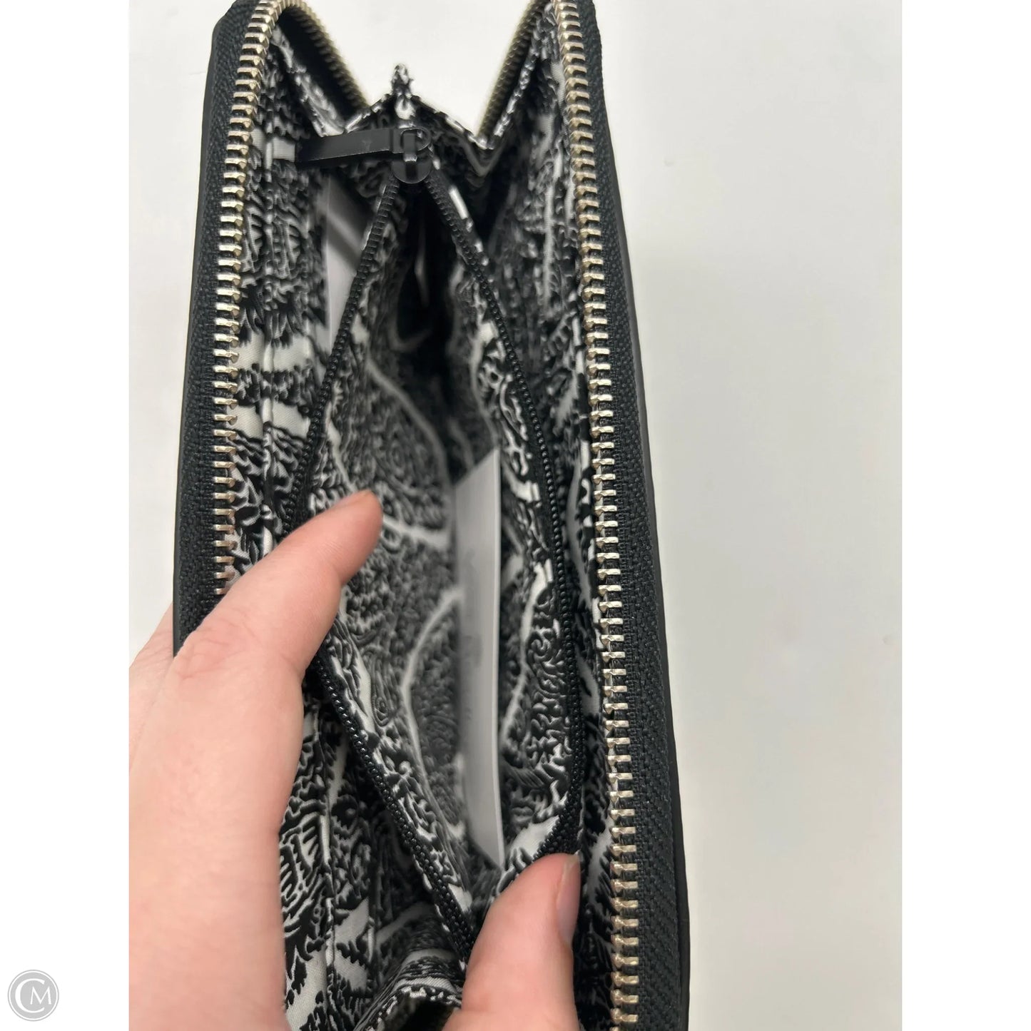 Wallet By Vera Bradley, Size: Medium