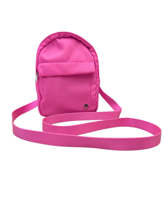 Crossbody By Livi Active  Size: Small