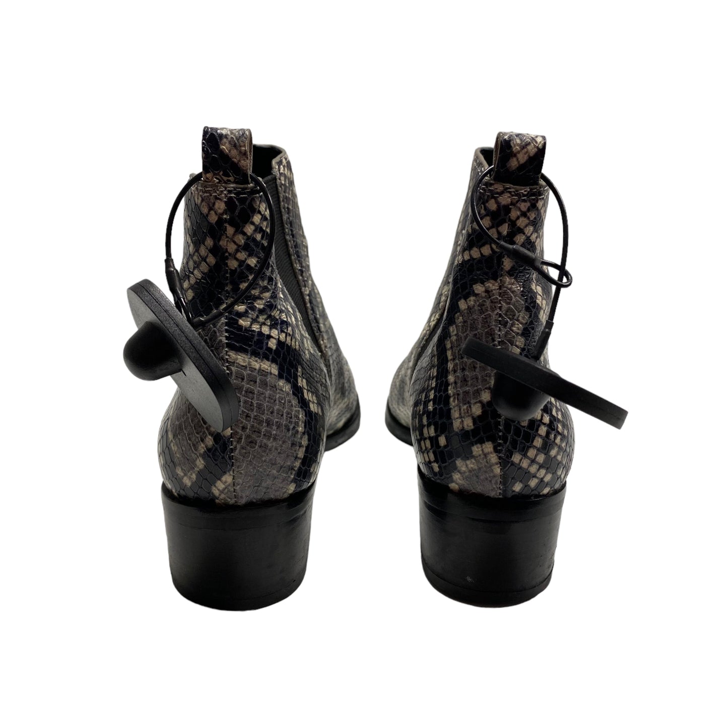 Boots Ankle Flats By Marc Fisher Size: 6.5