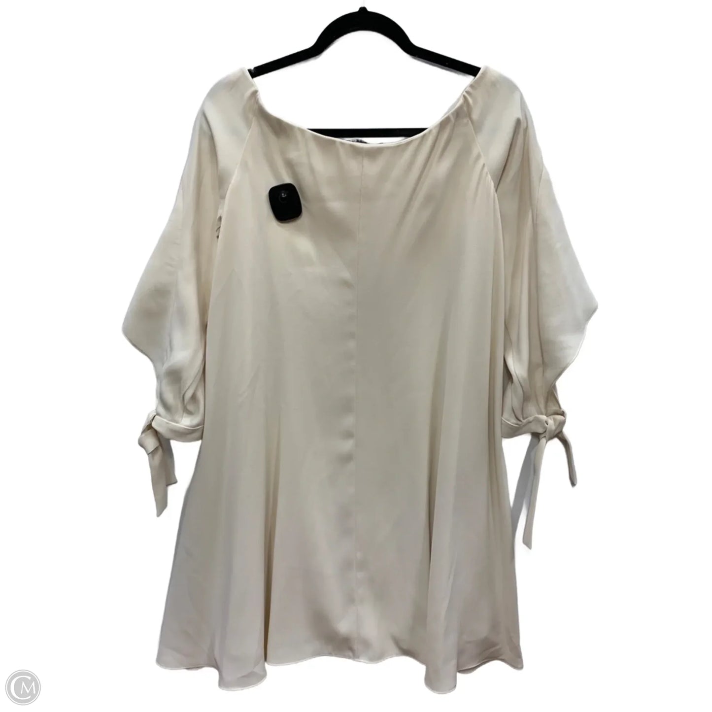 Dress Designer By Halston In Beige, Size: 4