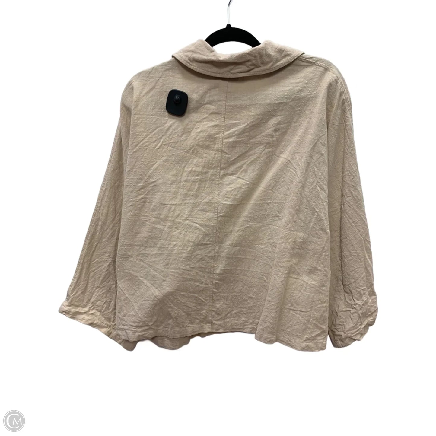 Top Short Sleeve By Clothes Mentor In Beige, Size: S