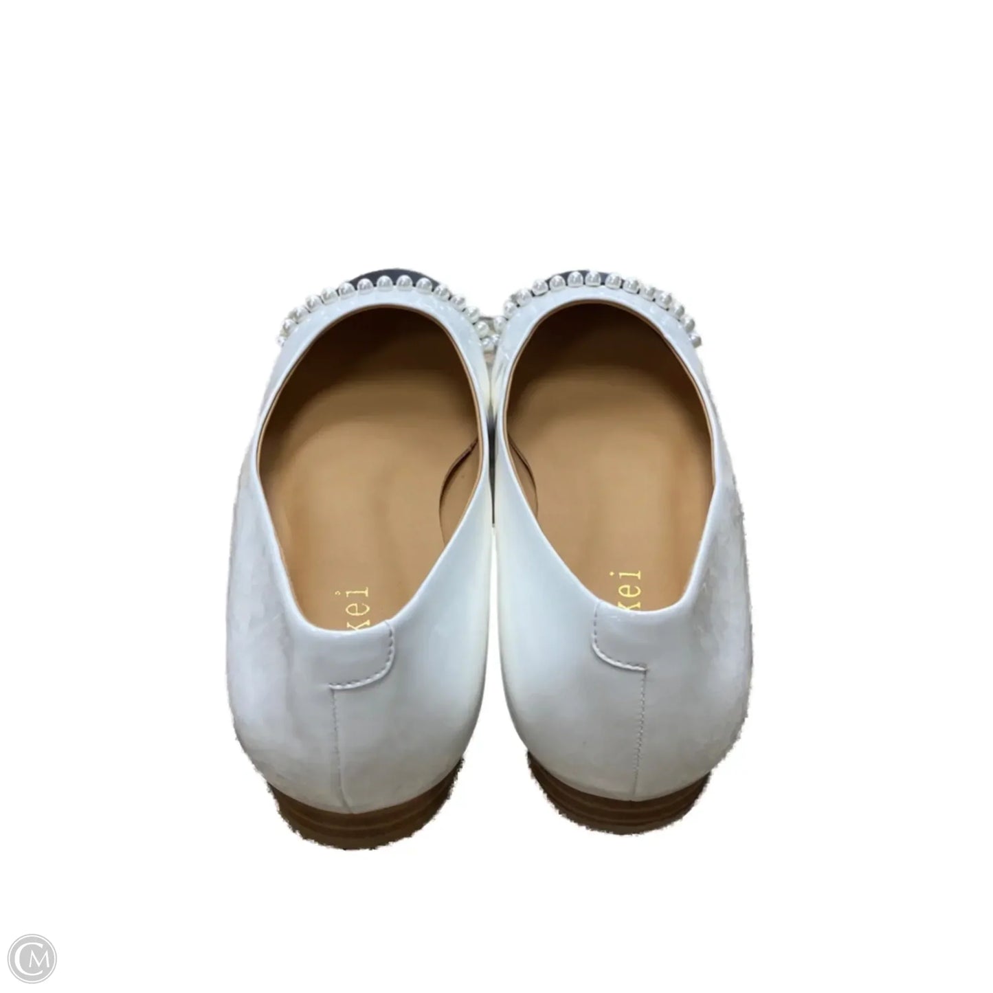 Shoes Flats By Clothes Mentor In Black & White, Size: 6.5
