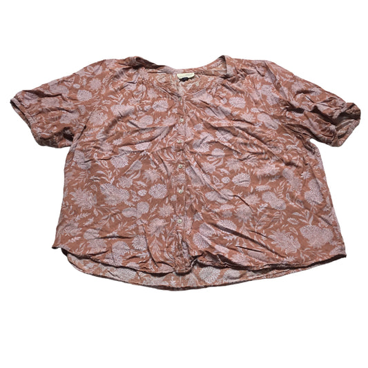 Top Short Sleeve By Universal Thread  Size: 2x