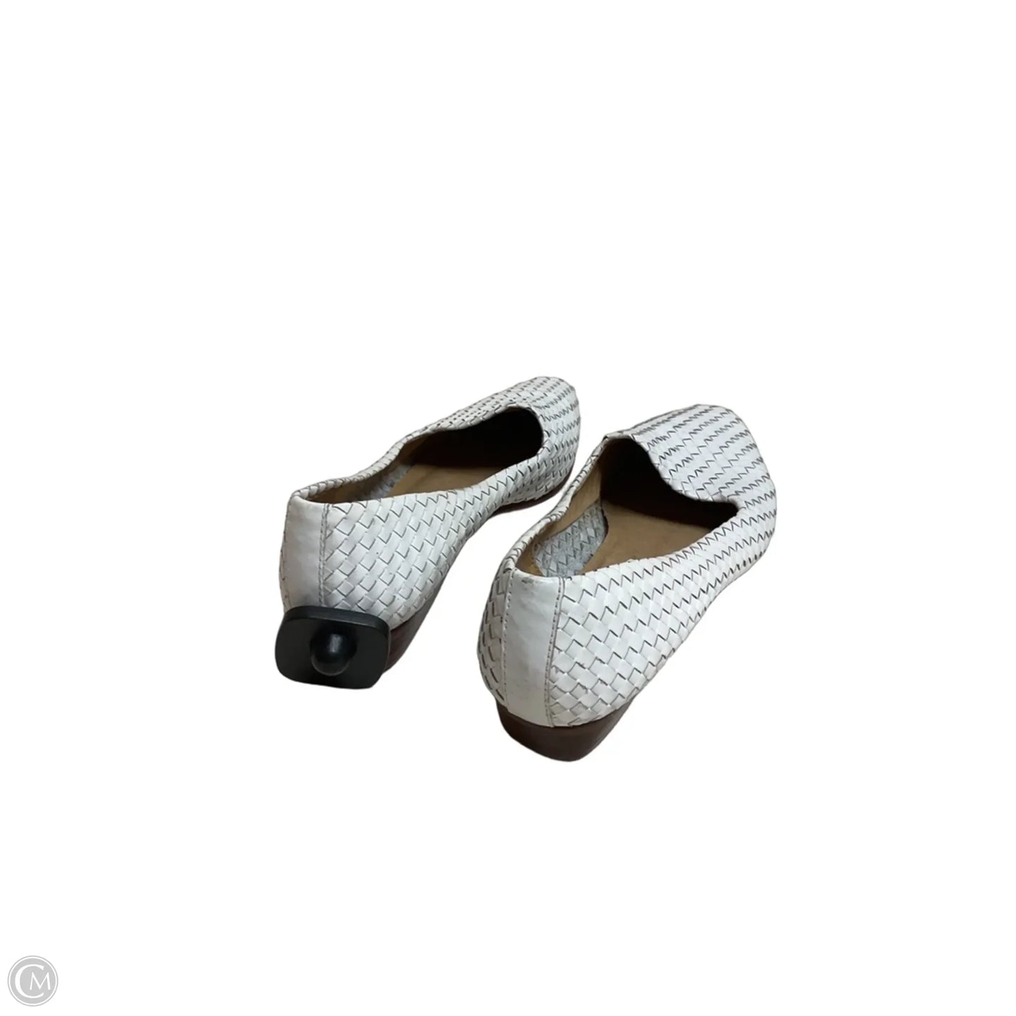 Shoes Flats By Clothes Mentor In White, Size: 7.5