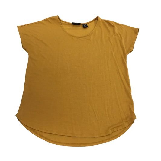 Top Short Sleeve Basic By Adrienne Vittadini  Size: M