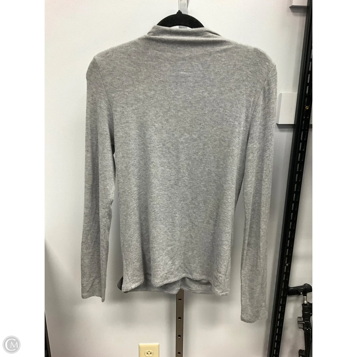Top Long Sleeve By Veronica Beard In Grey, Size: M