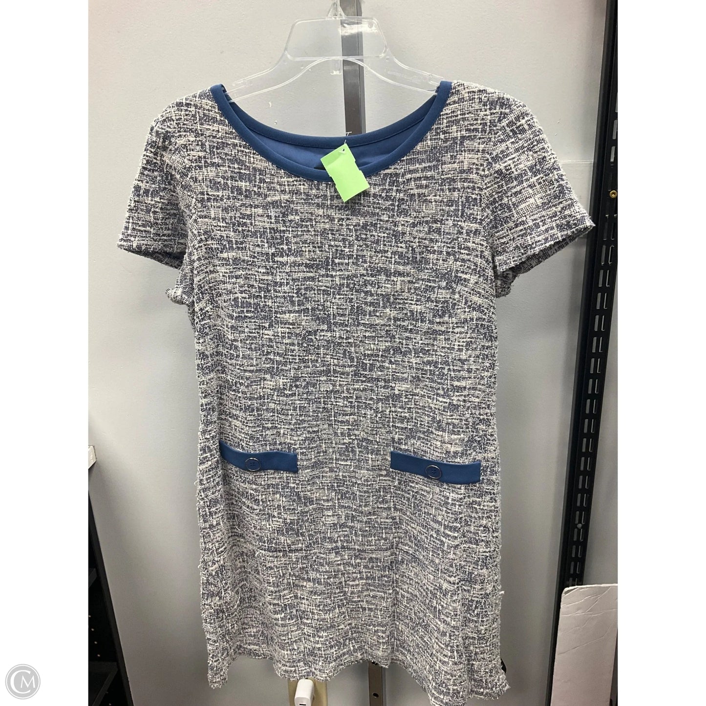 Dress Casual Short By Connected Apparel In Blue & Cream, Size: 10