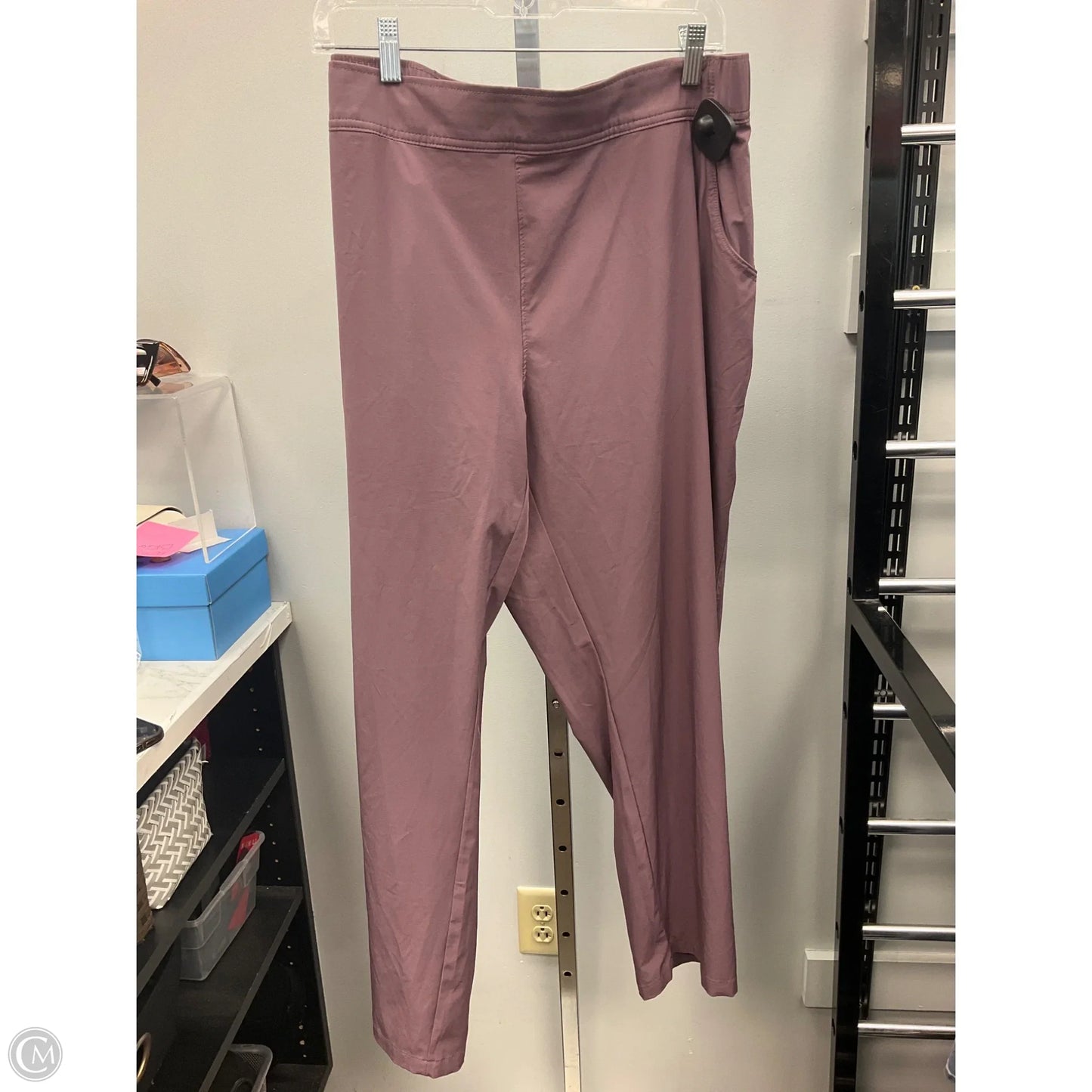 Athletic Capris By Eddie Bauer In Mauve, Size: Xxl