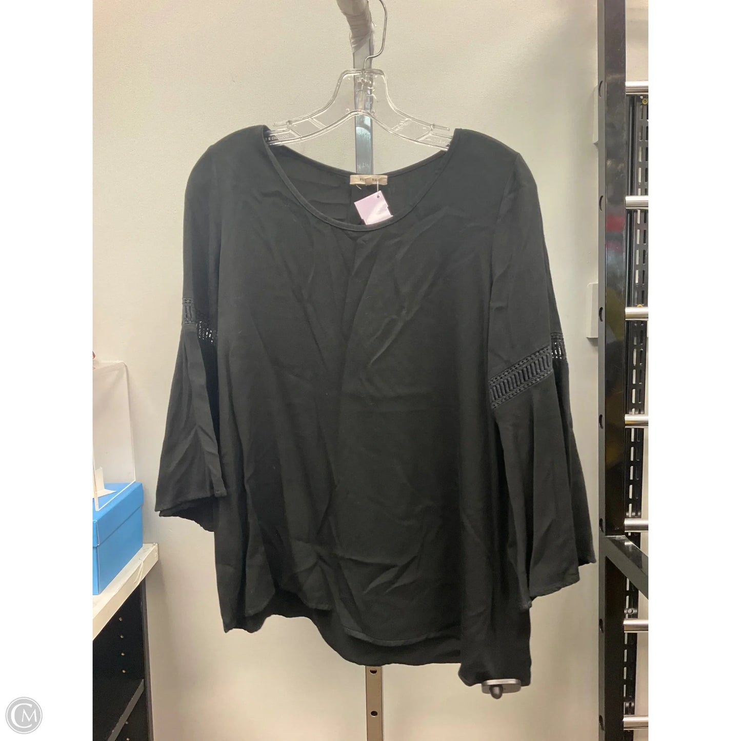 Top 3/4 Sleeve By Pleione In Black, Size: M
