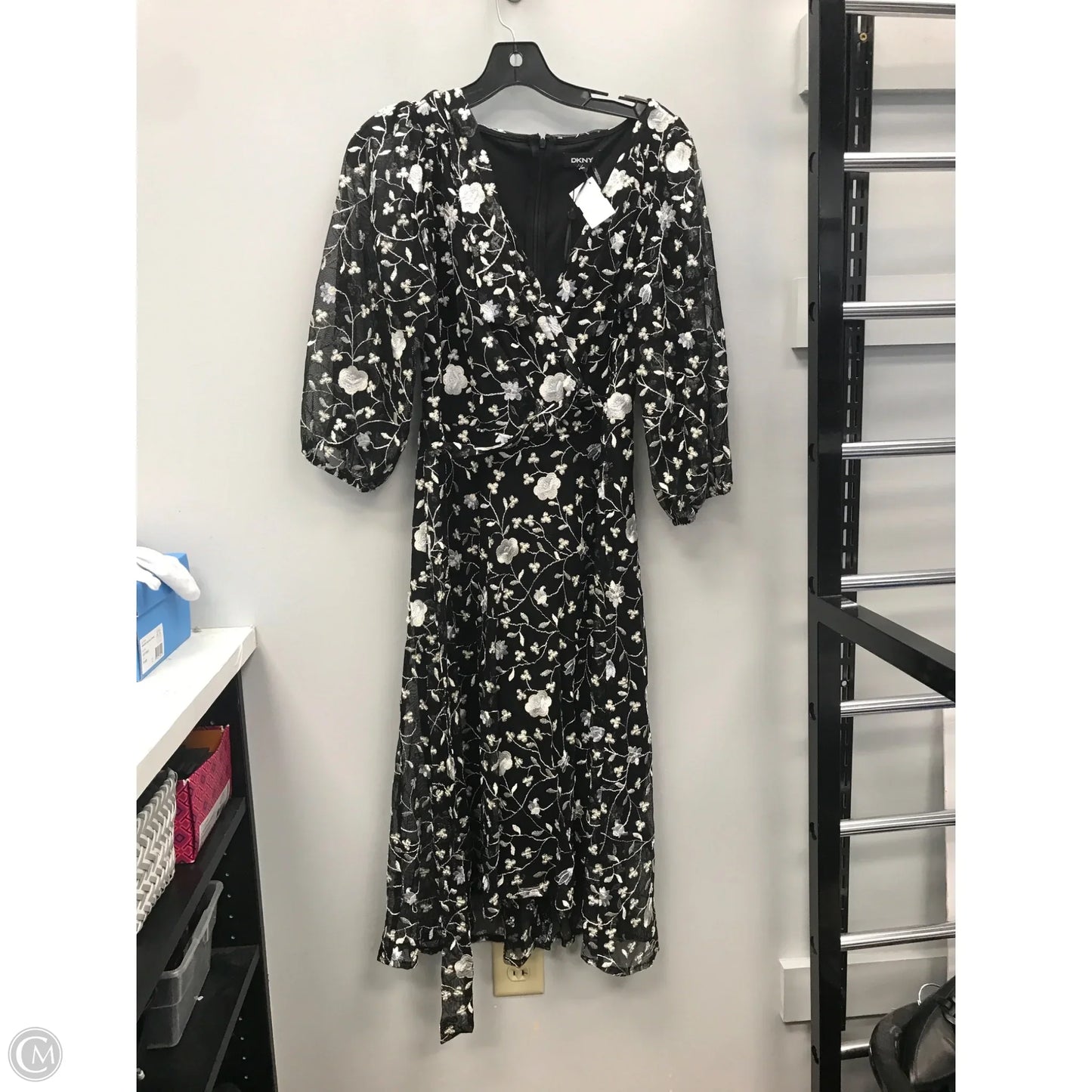Dress Casual Midi By Dkny In Black & White, Size: 8