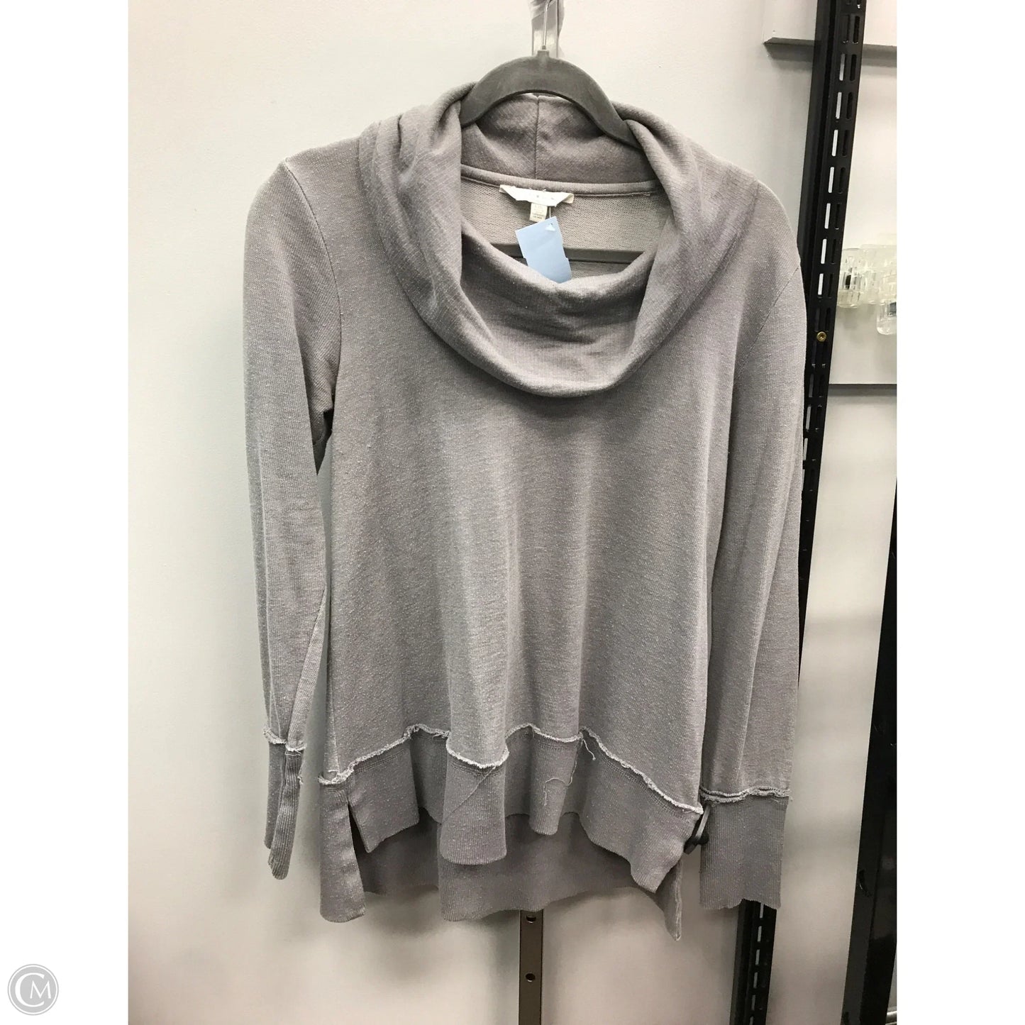 Top Long Sleeve By Lucky Brand In Grey, Size: L