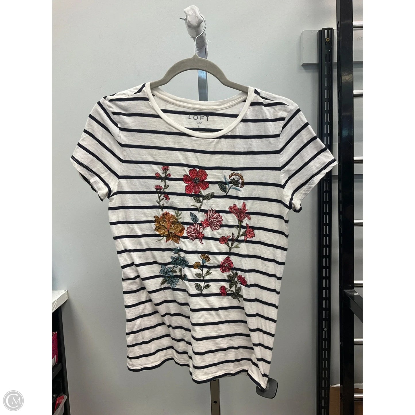 Top Short Sleeve By Loft In Striped Pattern, Size: S