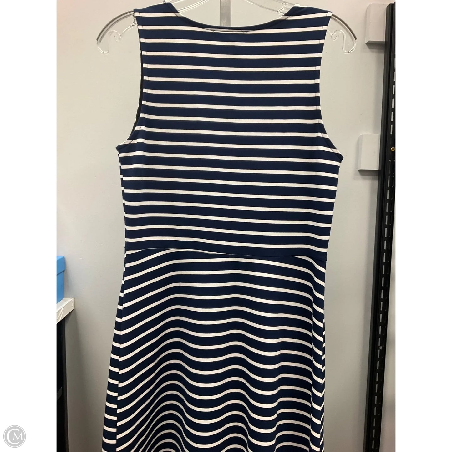 Dress Casual Short By Cmc In Striped Pattern, Size: S