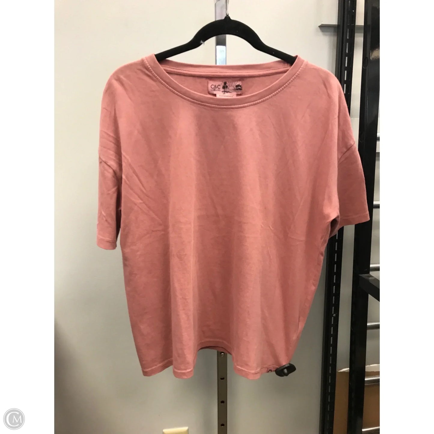 Top Short Sleeve By C And C In Mauve, Size: L