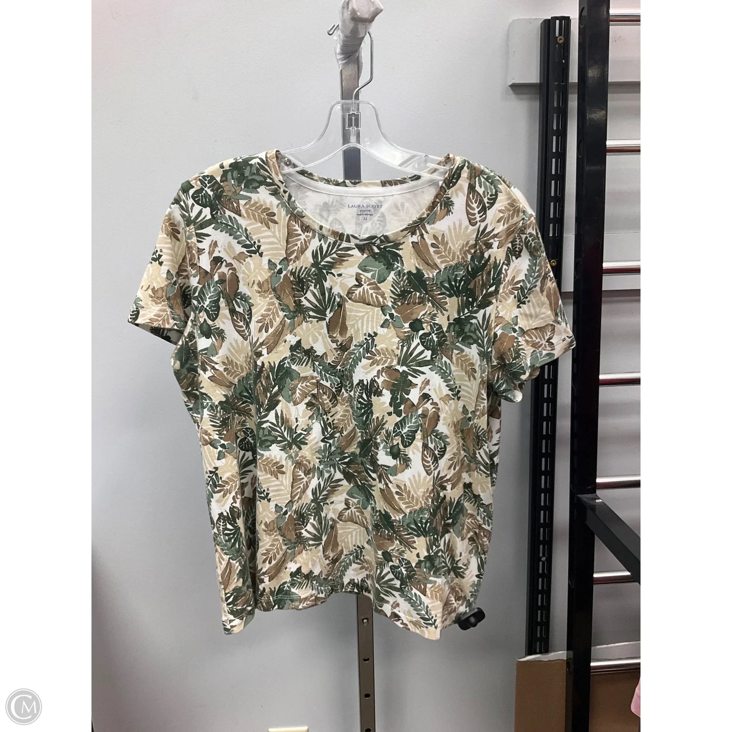Top Short Sleeve By Laura Scott In Tropical Print, Size: Xl