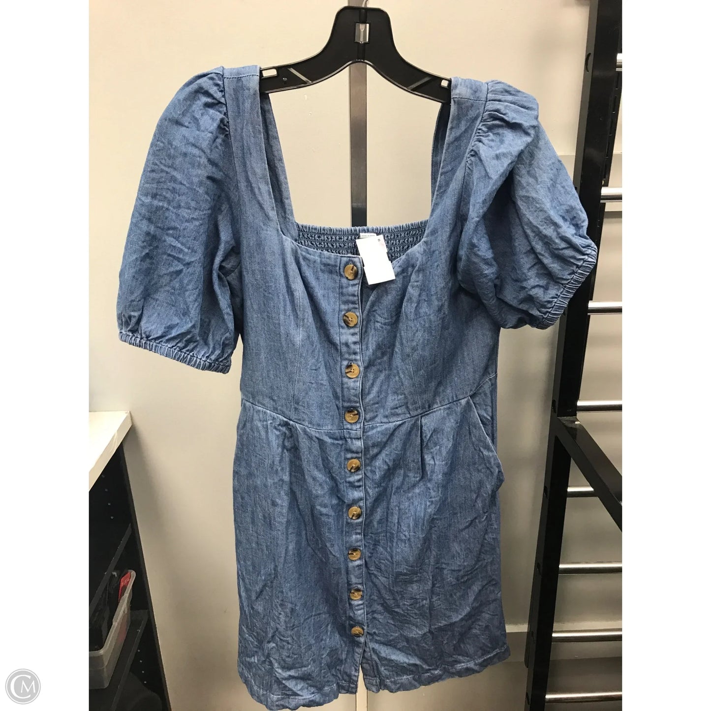 Dress Casual Short By Old Navy In Blue Denim, Size: M