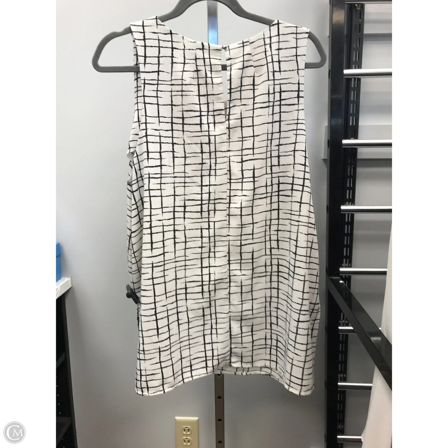 Top Sleeveless By 41 Hawthorn In Black & White, Size: Xl