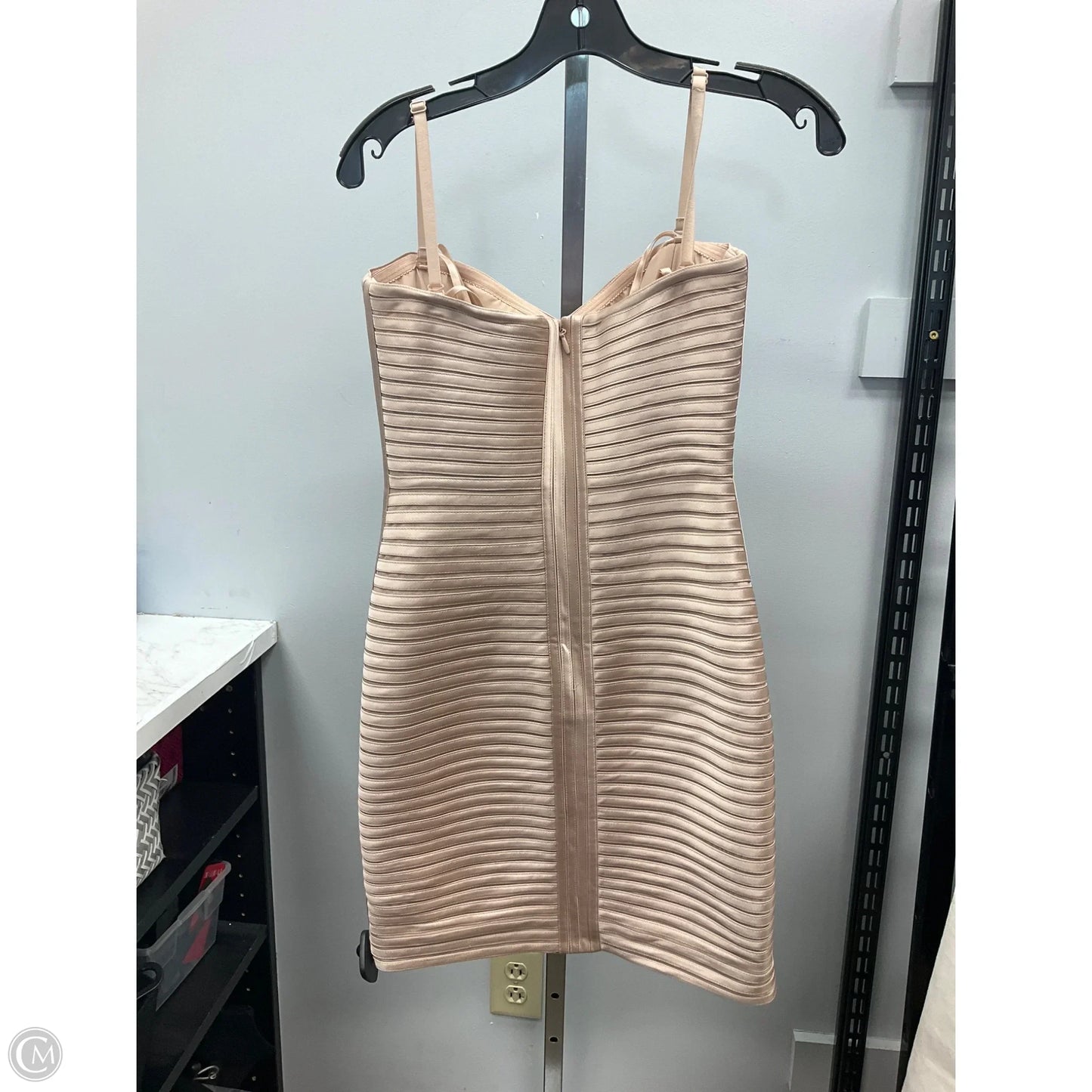 Dress Party Short By Bcbgmaxazria In Gold, Size: 6